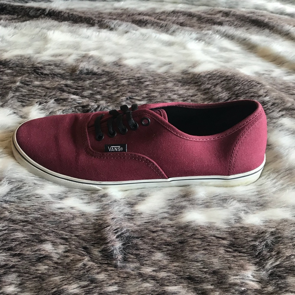 SOLD Maroon Vans - Picture 5 of 6